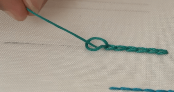 chain-stitch-for-embroidery